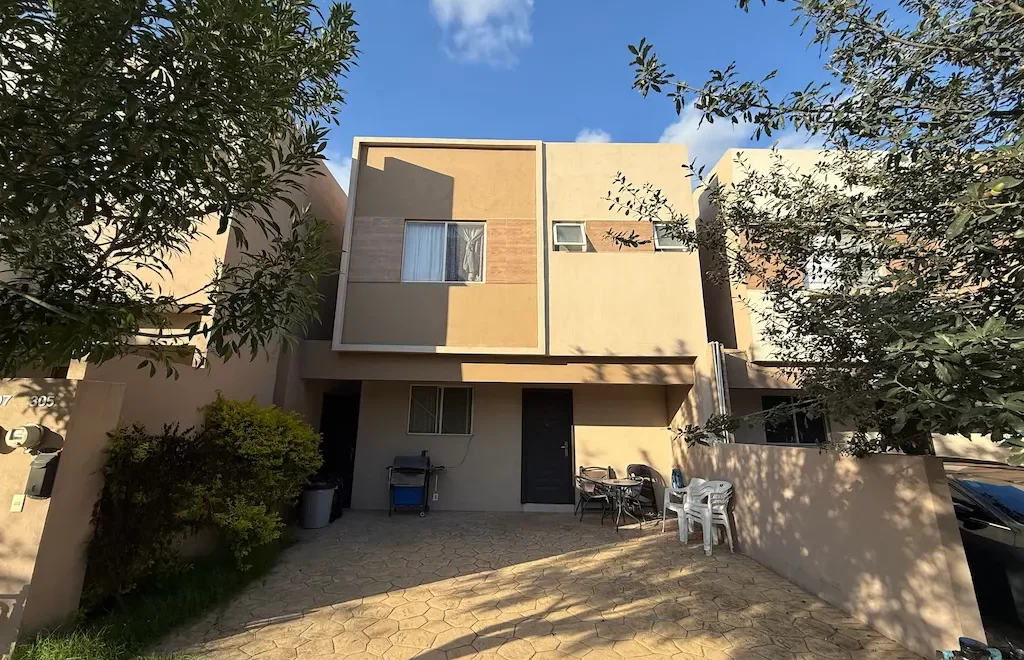 casa en renta valterra residencial