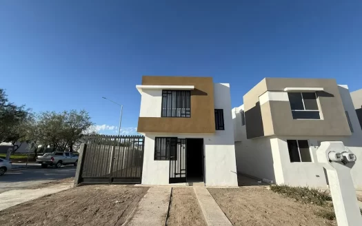 Casa en Renta Cumbre del Norte Salinas Victoria