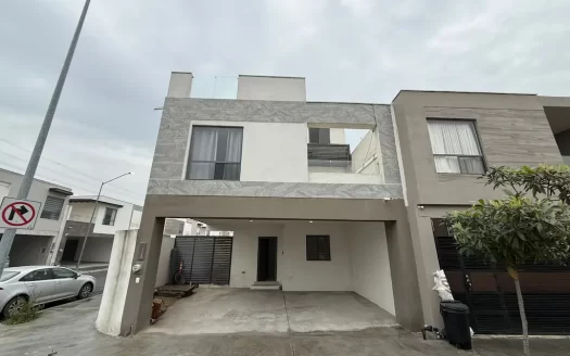 Casa en Venta Arbado Monarca en Apodaca