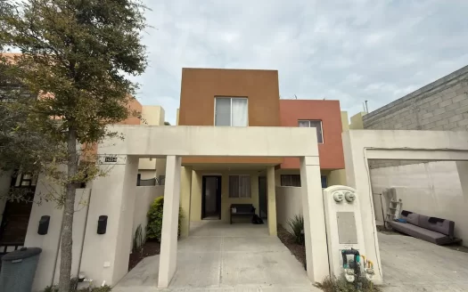 Casa en Renta Mitras Poniente, García, N.L.