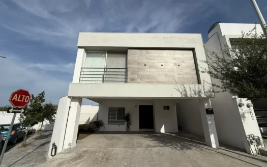 Casa en Venta Arezzo Residencial, García, N.L.